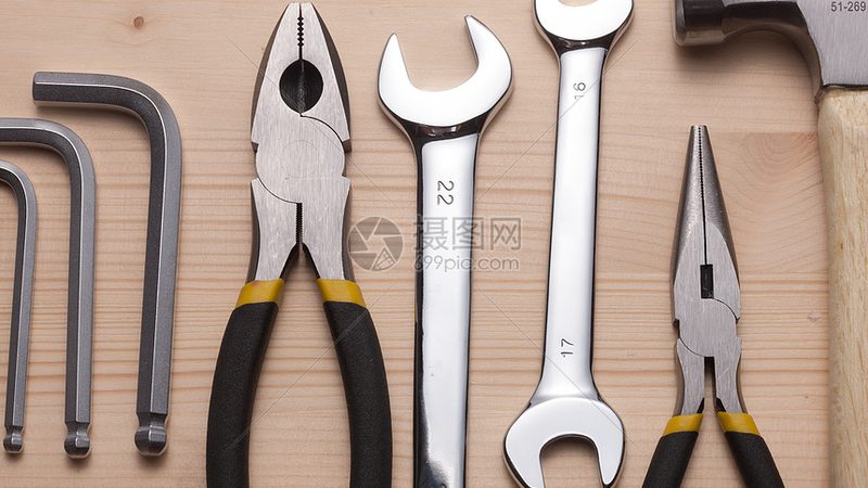 汽修专用梅花扳手：规格解析与选购要点